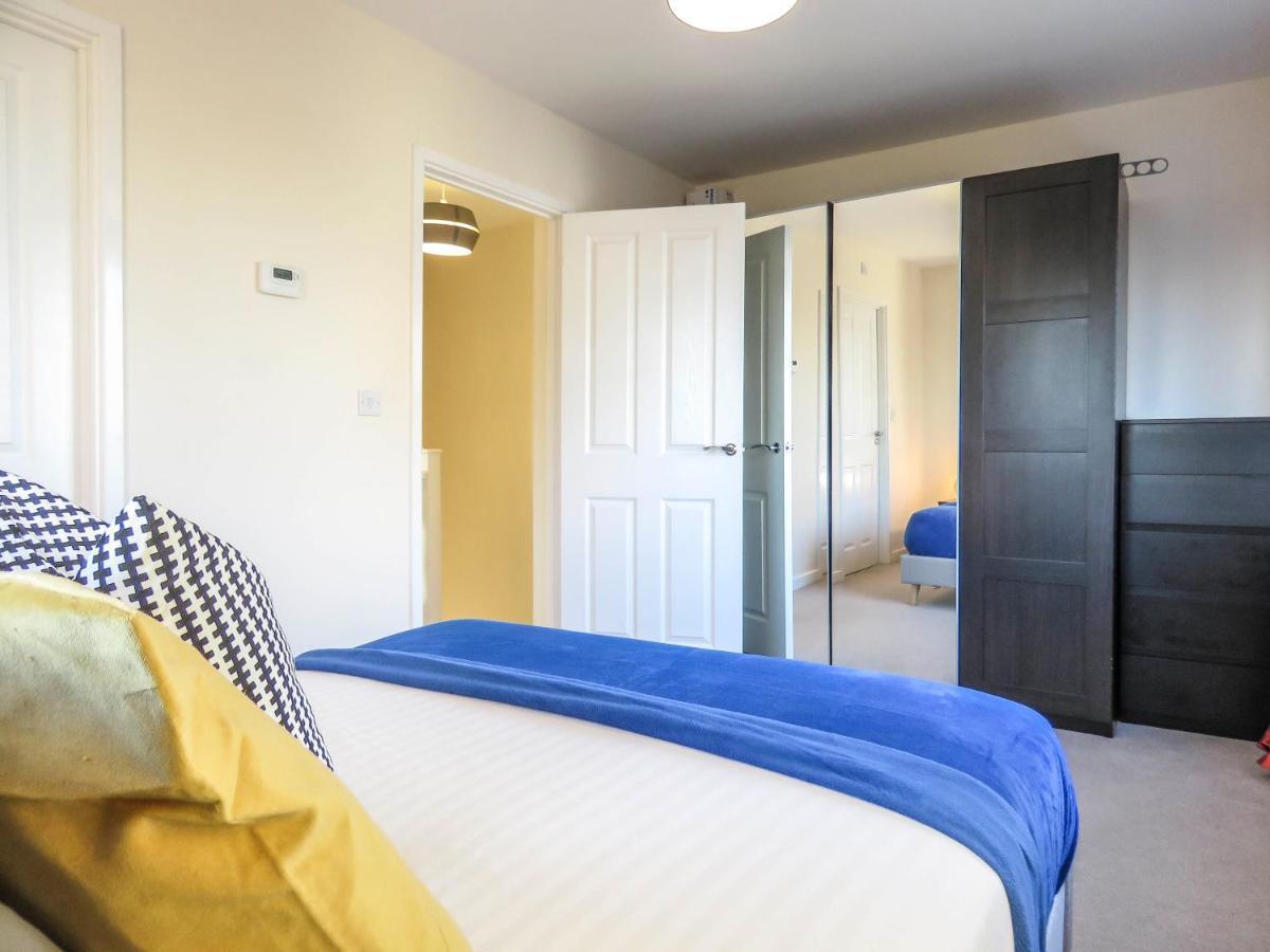 Tudors Esuites 4 Bedroom House Driveway & Garden เบอร์มิงแฮม ภายนอก รูปภาพ